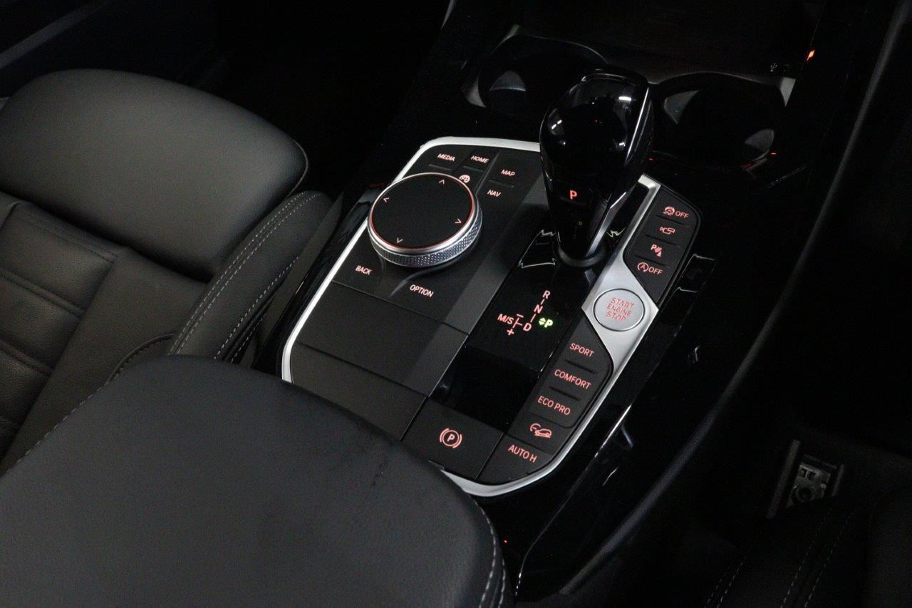 G01 X3 M40i RHD LCI ZA