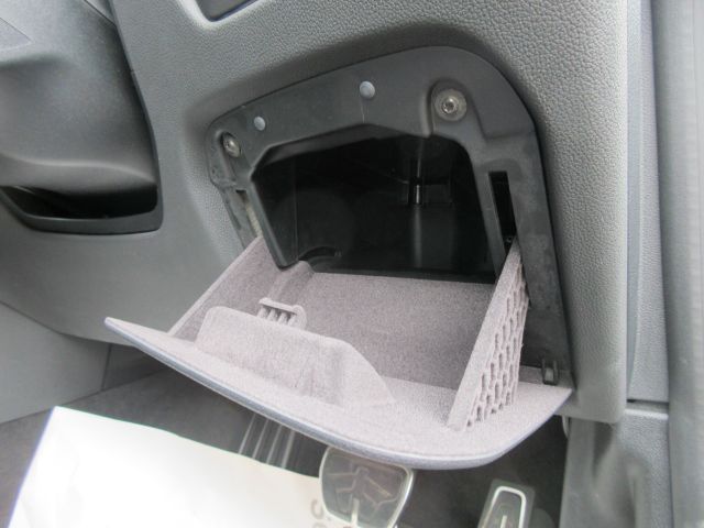 G26 i4 eDrive40 RHD