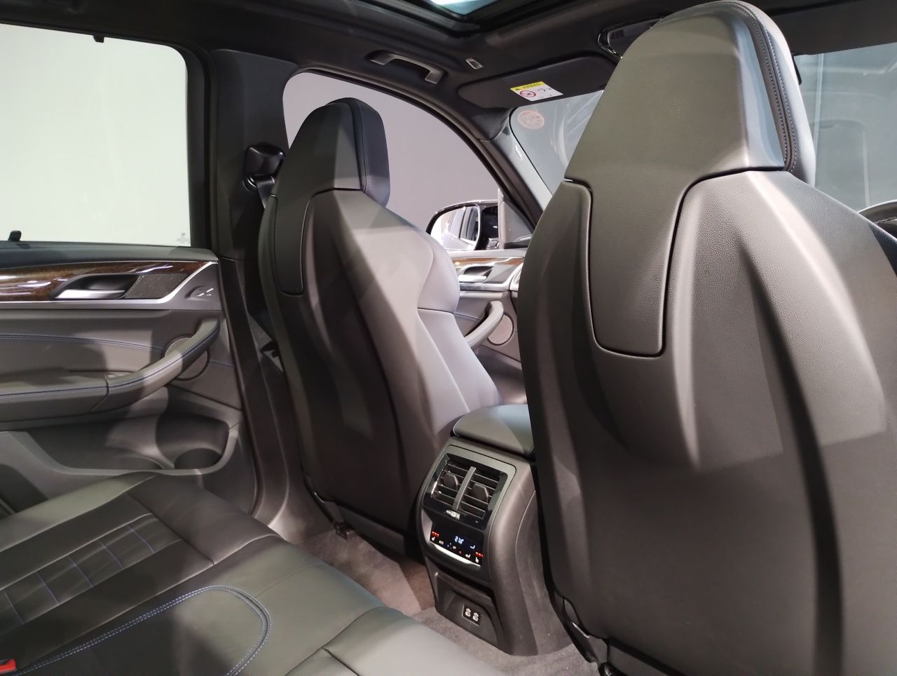 G01 X3 M40i RHD LCI ZA