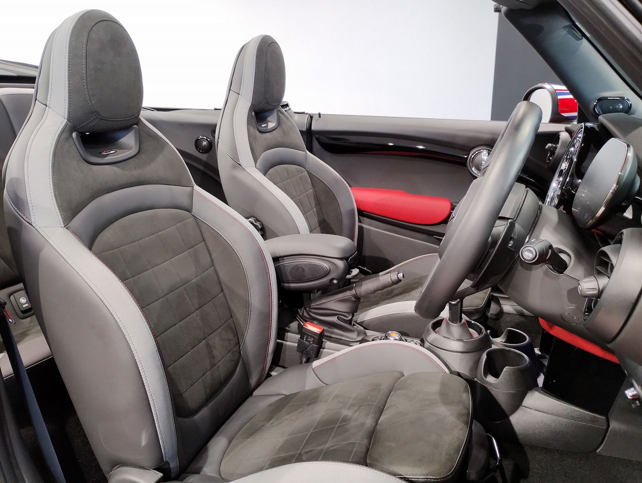 F57 MINI John Cooper Works Convertible LCI