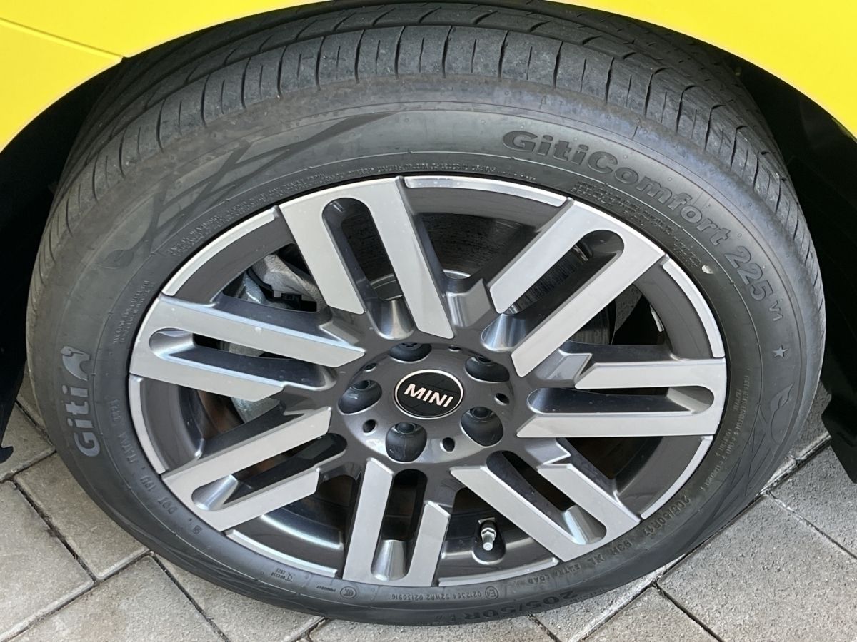 MINI Cooper SE