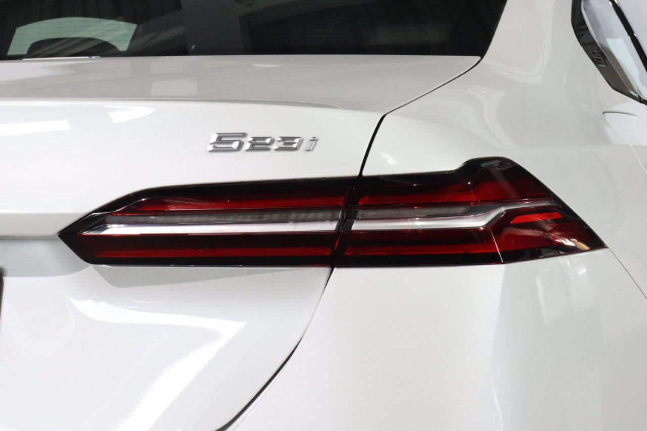 520i Sedan RHD