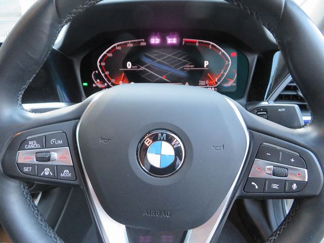 318i Berline RHD