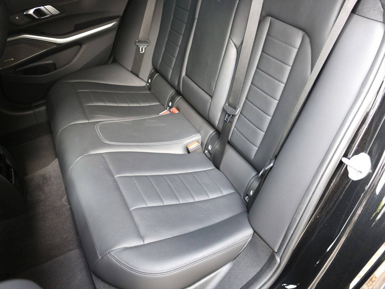 G21 M340i xDrive Touring LCI RHD