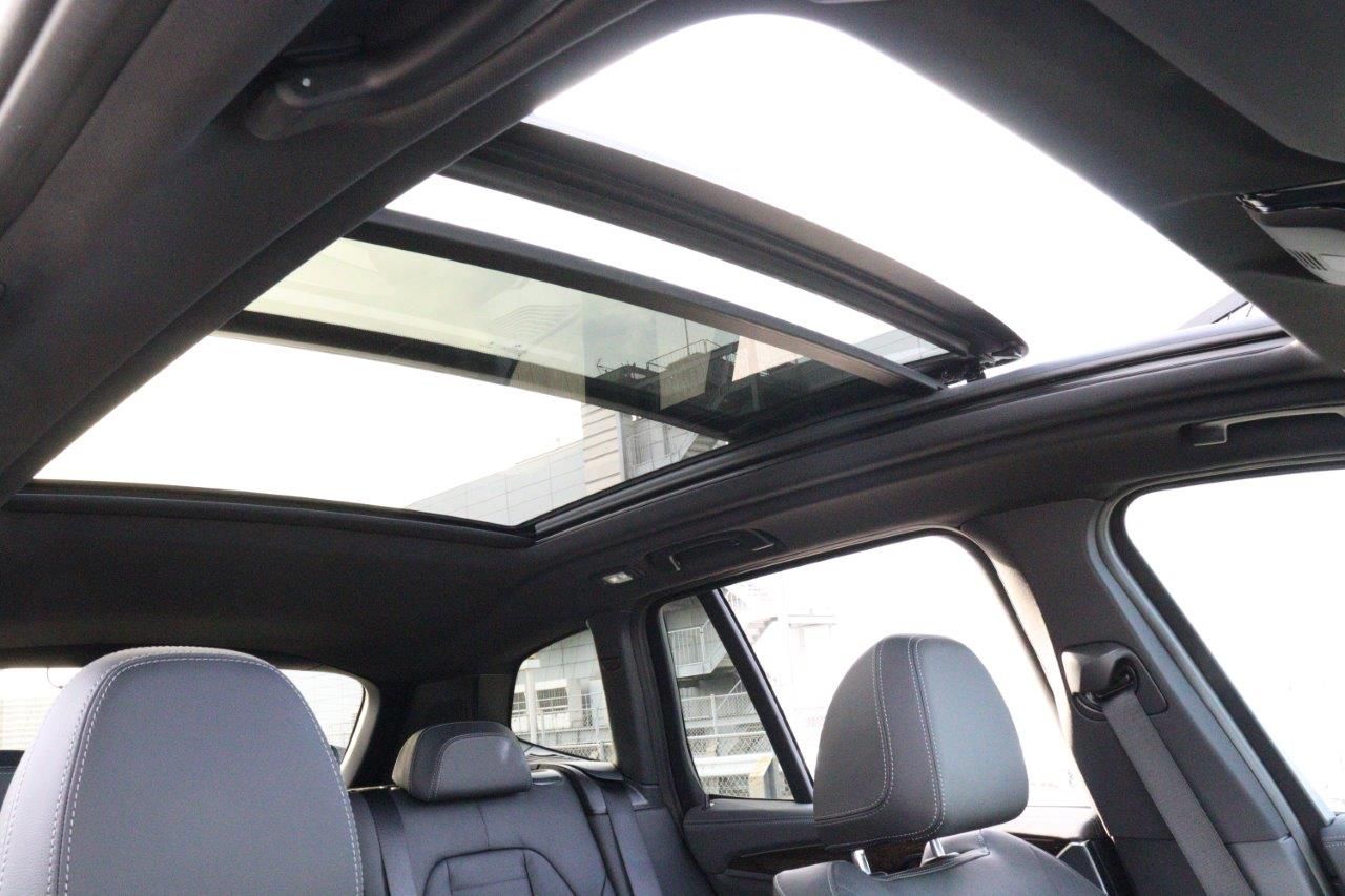 G01 X3 M40i RHD LCI ZA