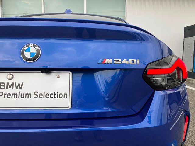 M240i xDrive Coupé RHD