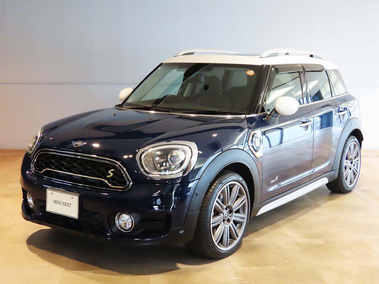 MINI COOPER S E CROSSOVER ALL4.