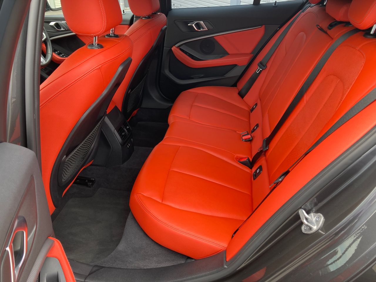 F40 118d Sports Hatch 5-door B47 2.0d
