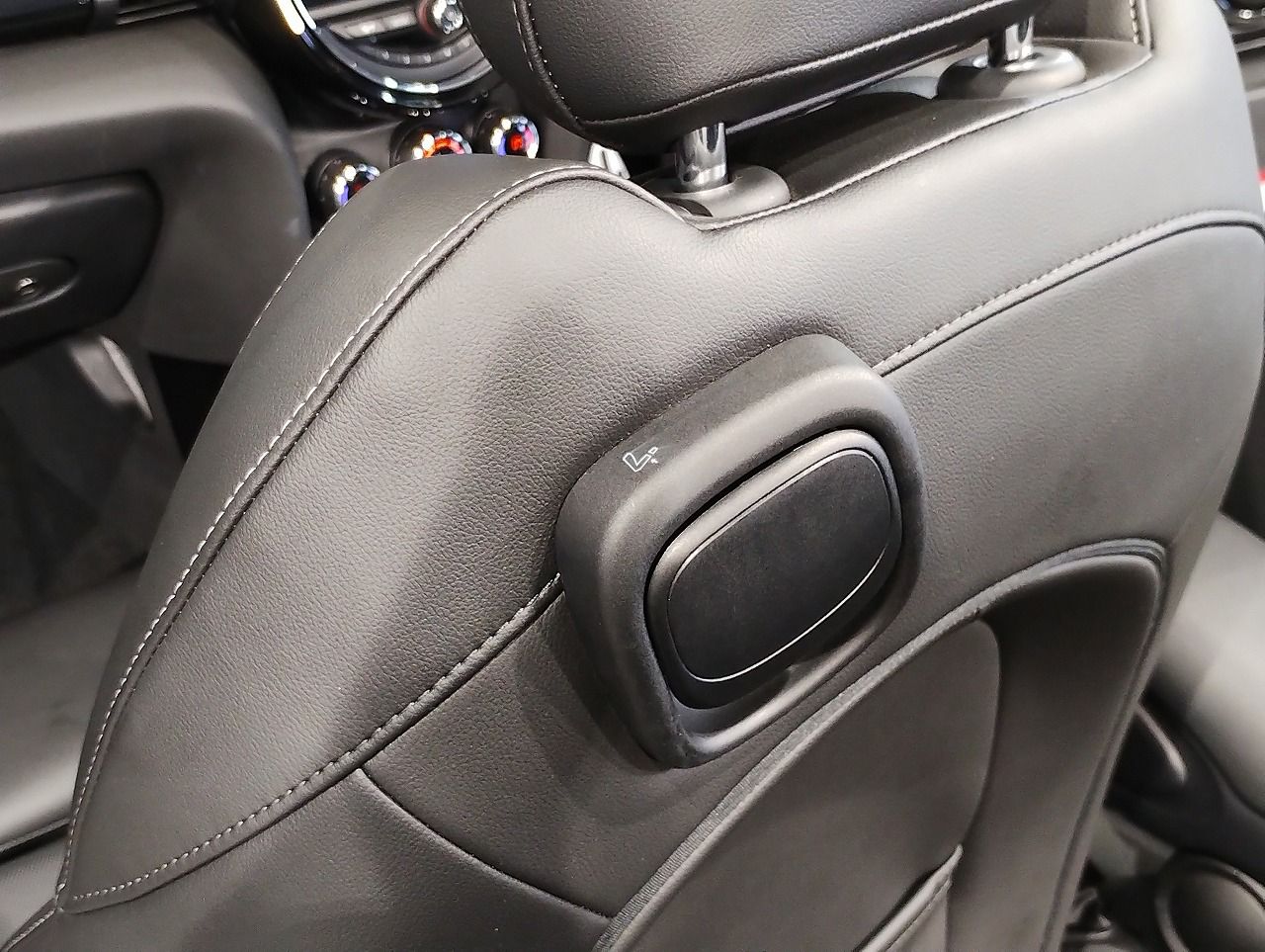 F57 MINI Cooper Convertible LCI