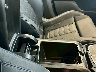 G01 X3 M40i RHD LCI ZA