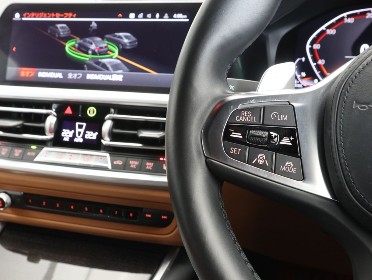 G20 320d xDrive RHD Saloon