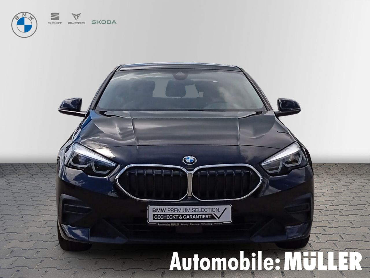 BMW 218