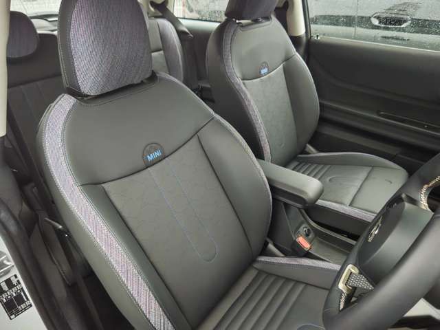 F66 MINI Cooper C 3Dr