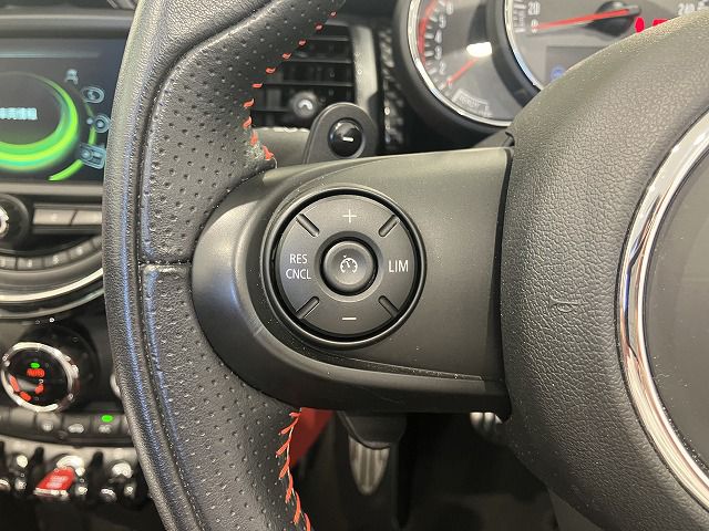 MINI JCW ｺﾝﾊﾞｰﾁﾌﾞﾙ