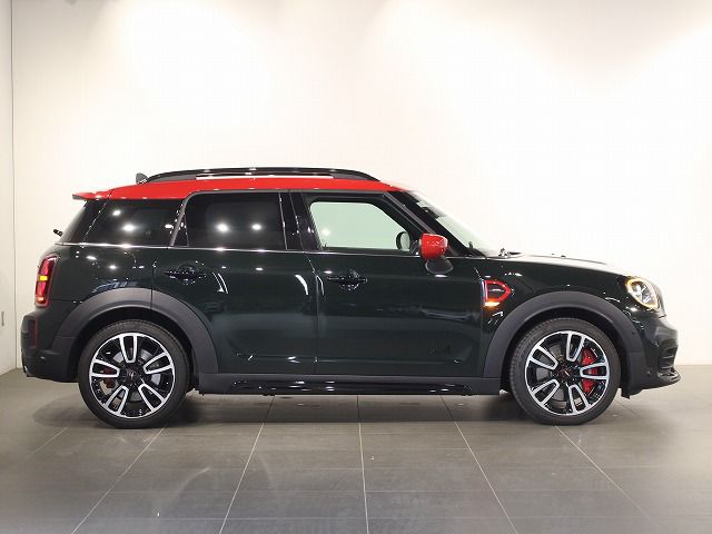MINI John Cooper Works ALL4 Countryman RHD
