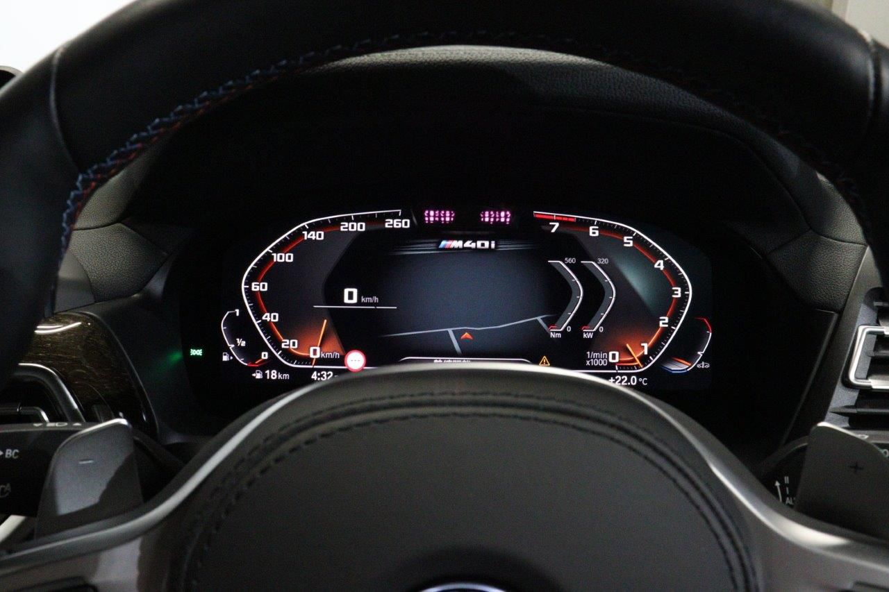 G01 X3 M40i RHD LCI ZA