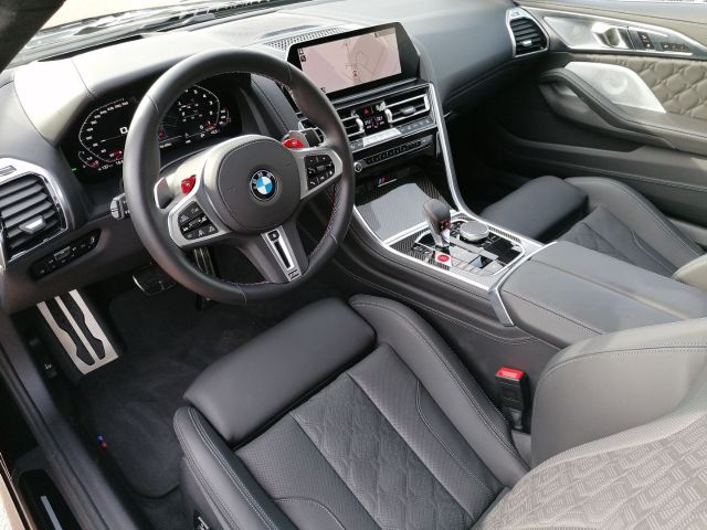 BMW M8