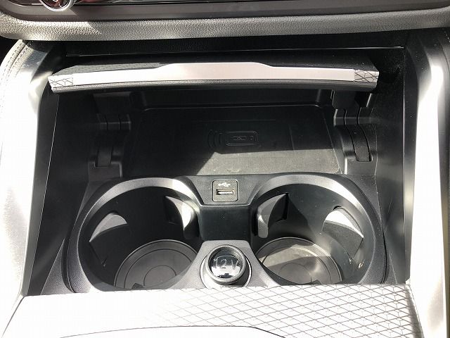 G23 420i Convertible RHD