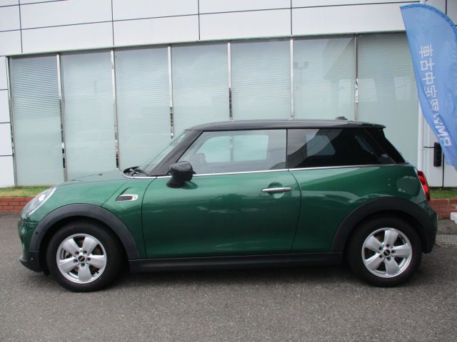 F56 MINI Cooper 3-Door Hatch LCI