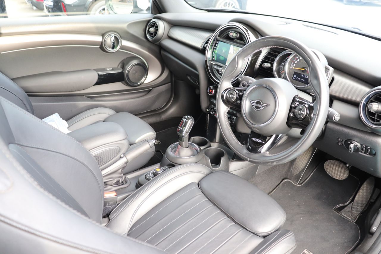 F57 MINI Cooper S Convertible LCI