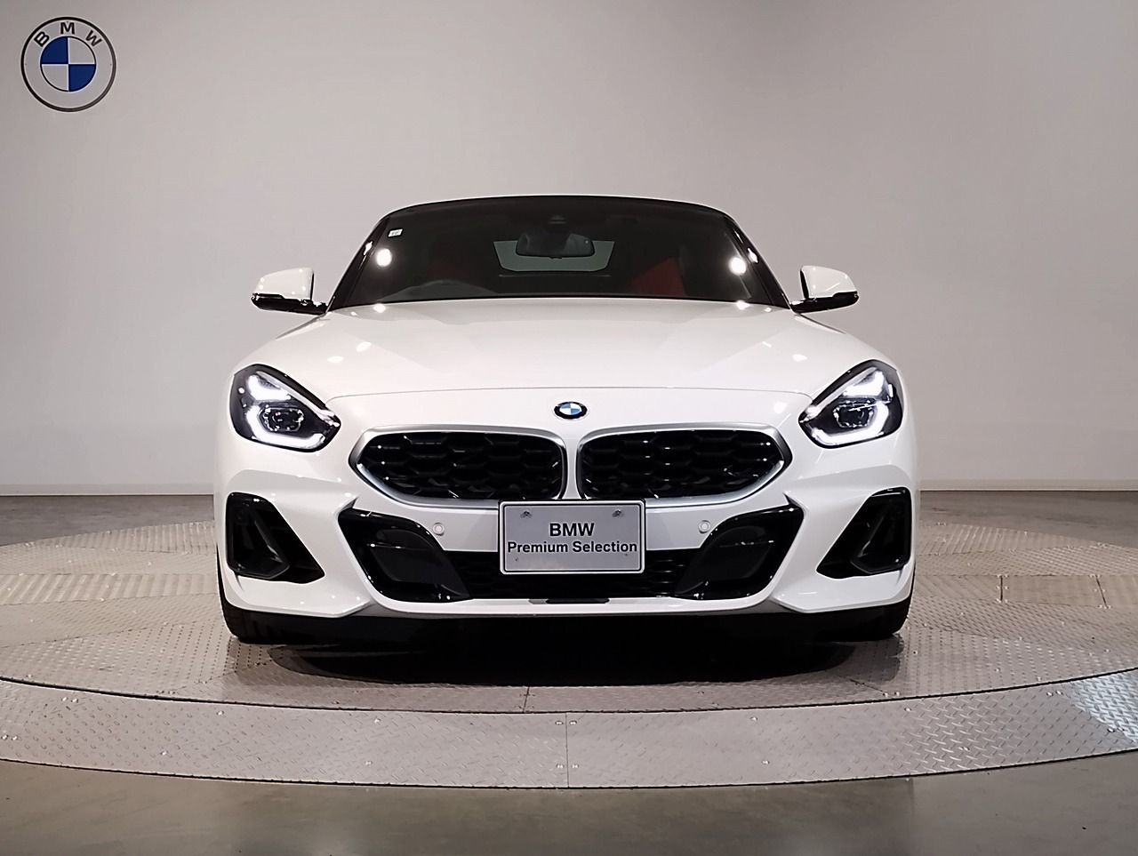 G29 z4 sDrive20i RHD