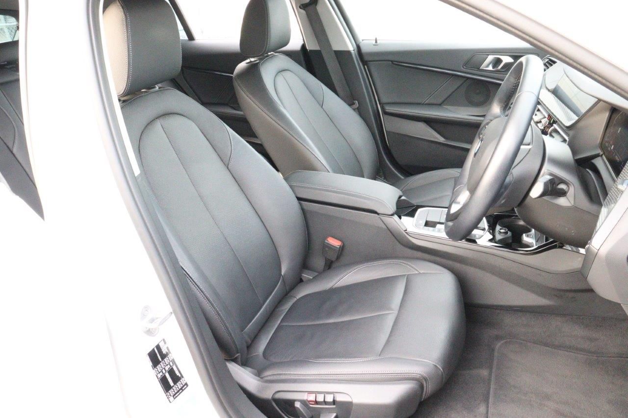 F40 118d Sports Hatch 5-door B47 2.0d