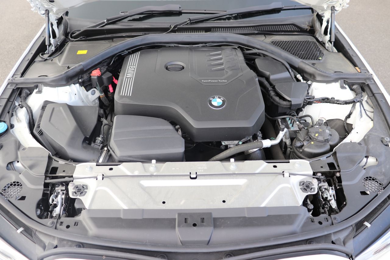G20 320i Saloon RHD MX