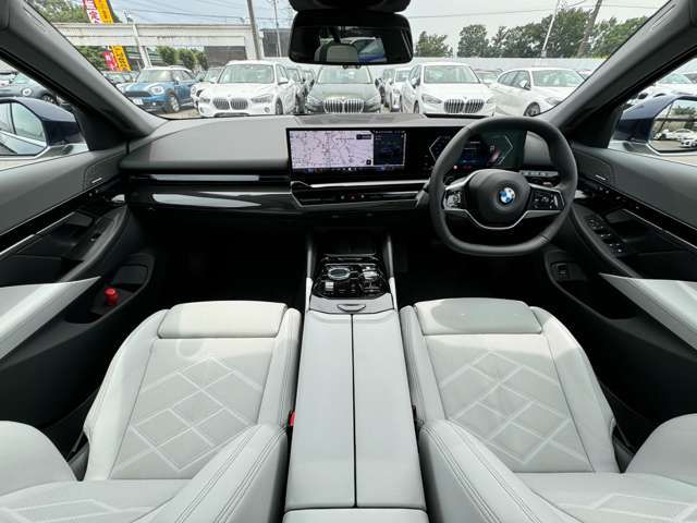 520i Sedan RHD
