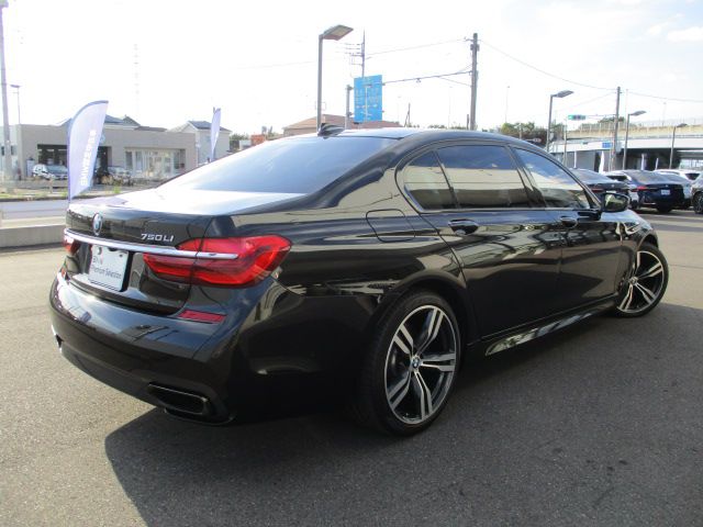 750LI