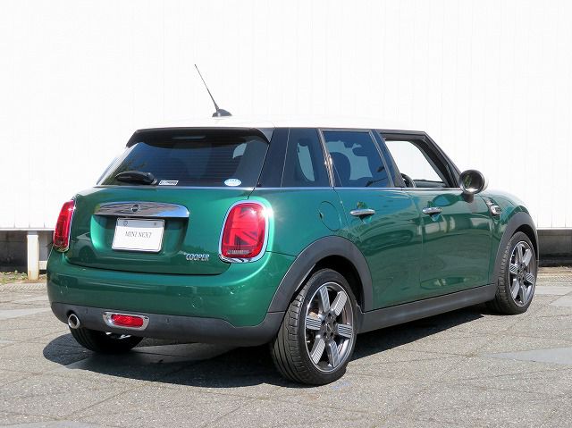 F55 MINI Cooper 5-Door Hatch LCI