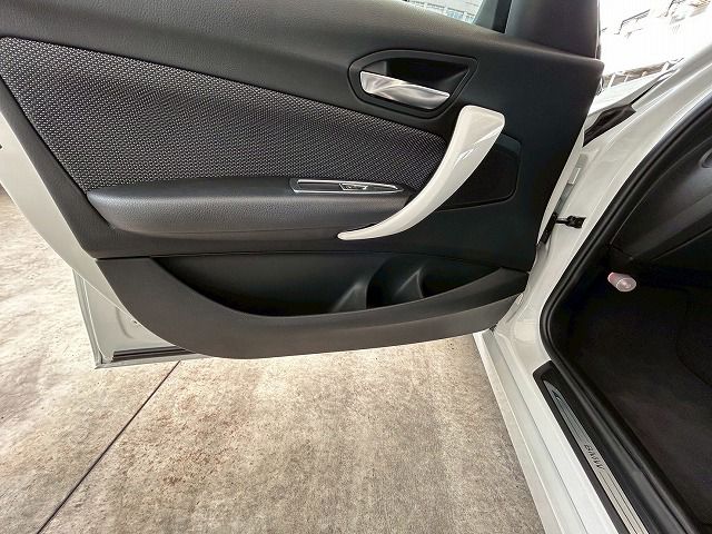 118 5DOOR RHD