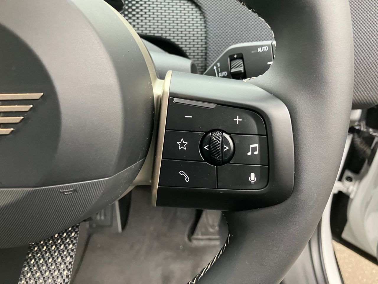 U25 MINI Countryman E