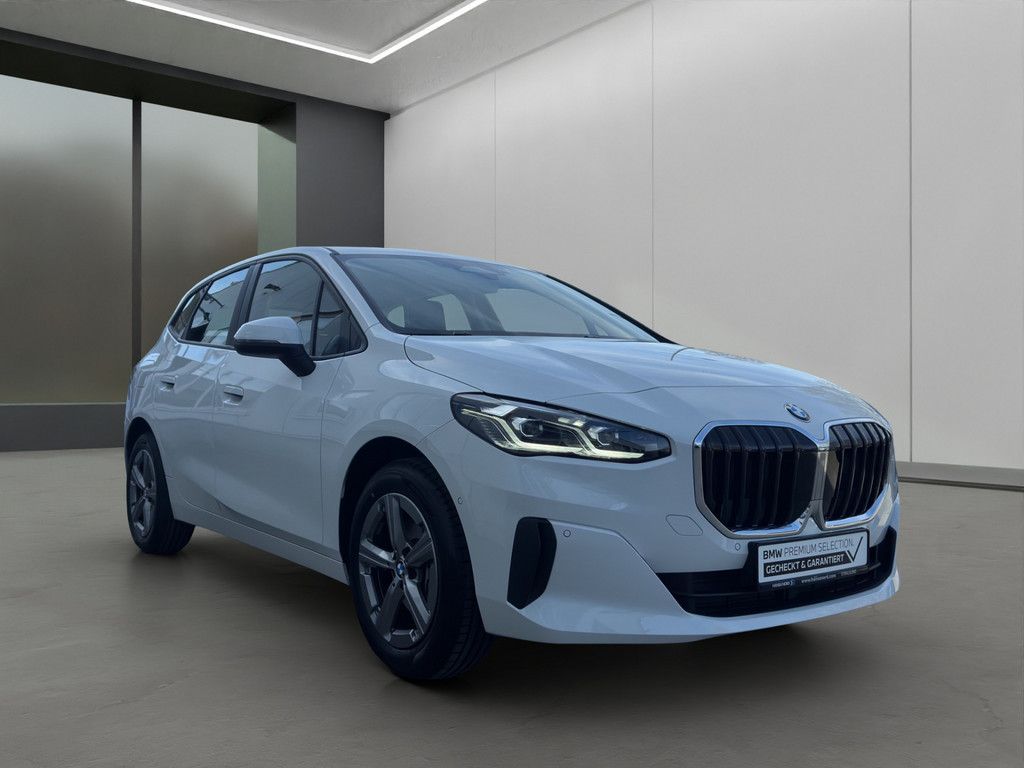 BMW 216