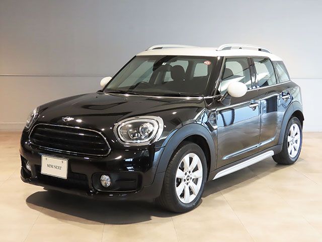 MINI COOPER D CROSSOVER.