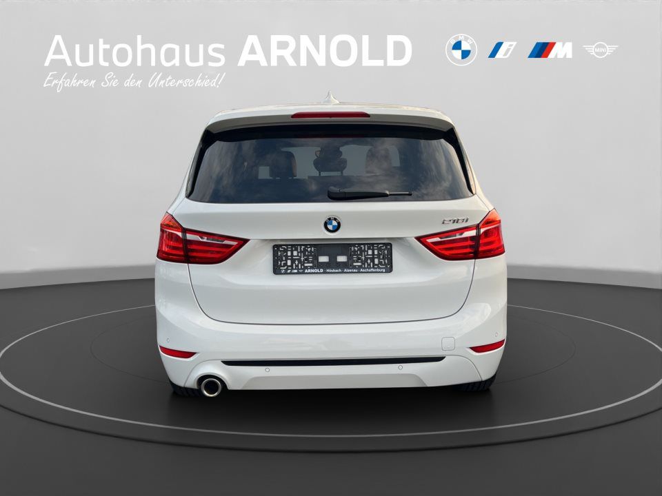 BMW 218