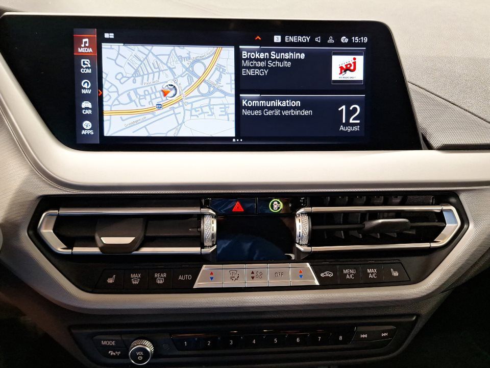BMW 118