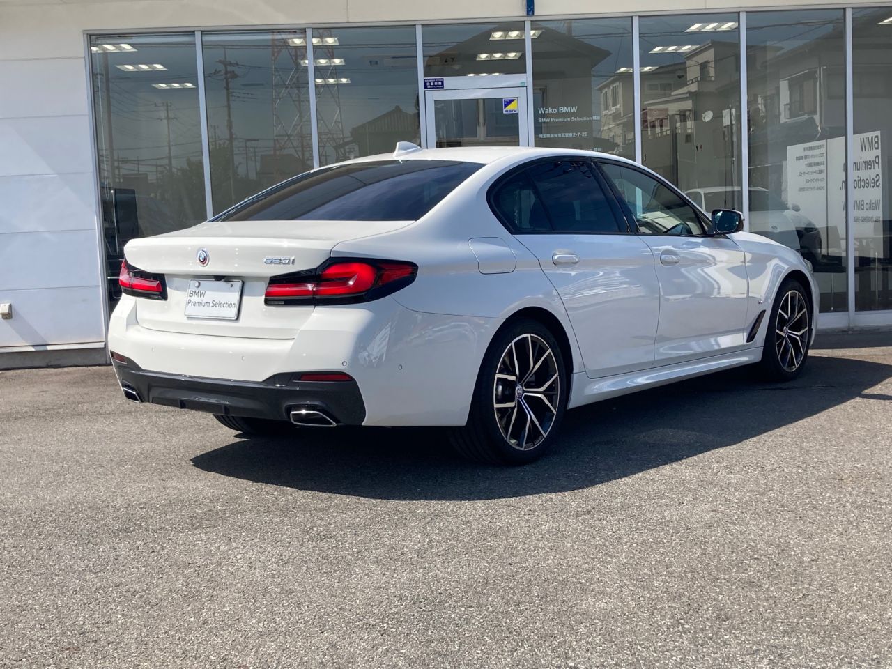 520i Sedan RHD