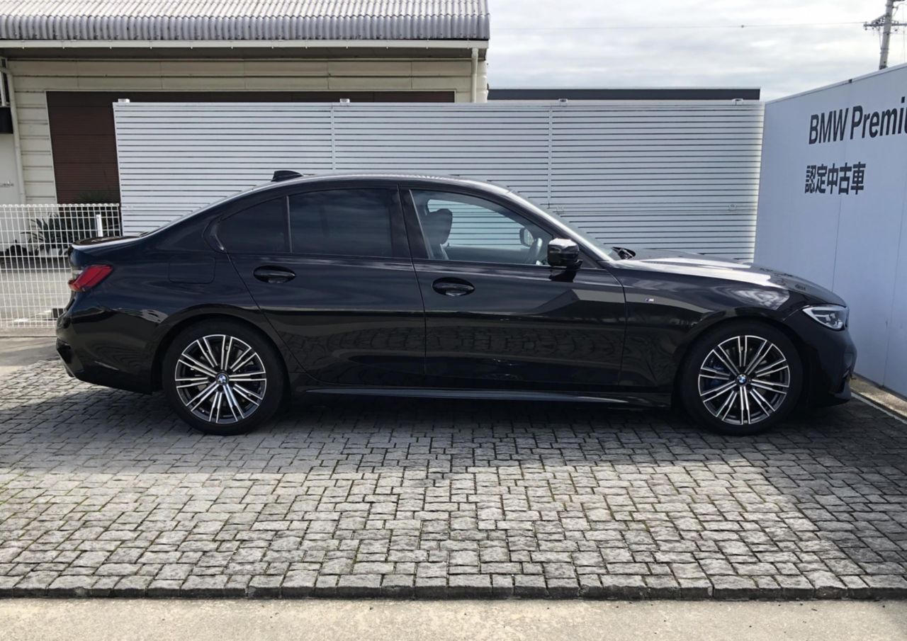 330i Berline RHD