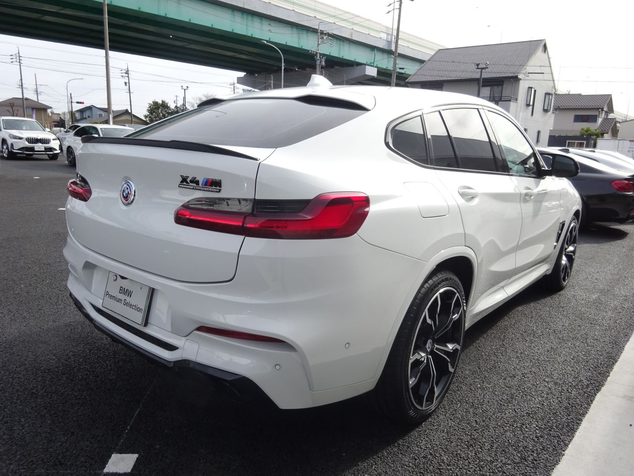 X4 M RHD