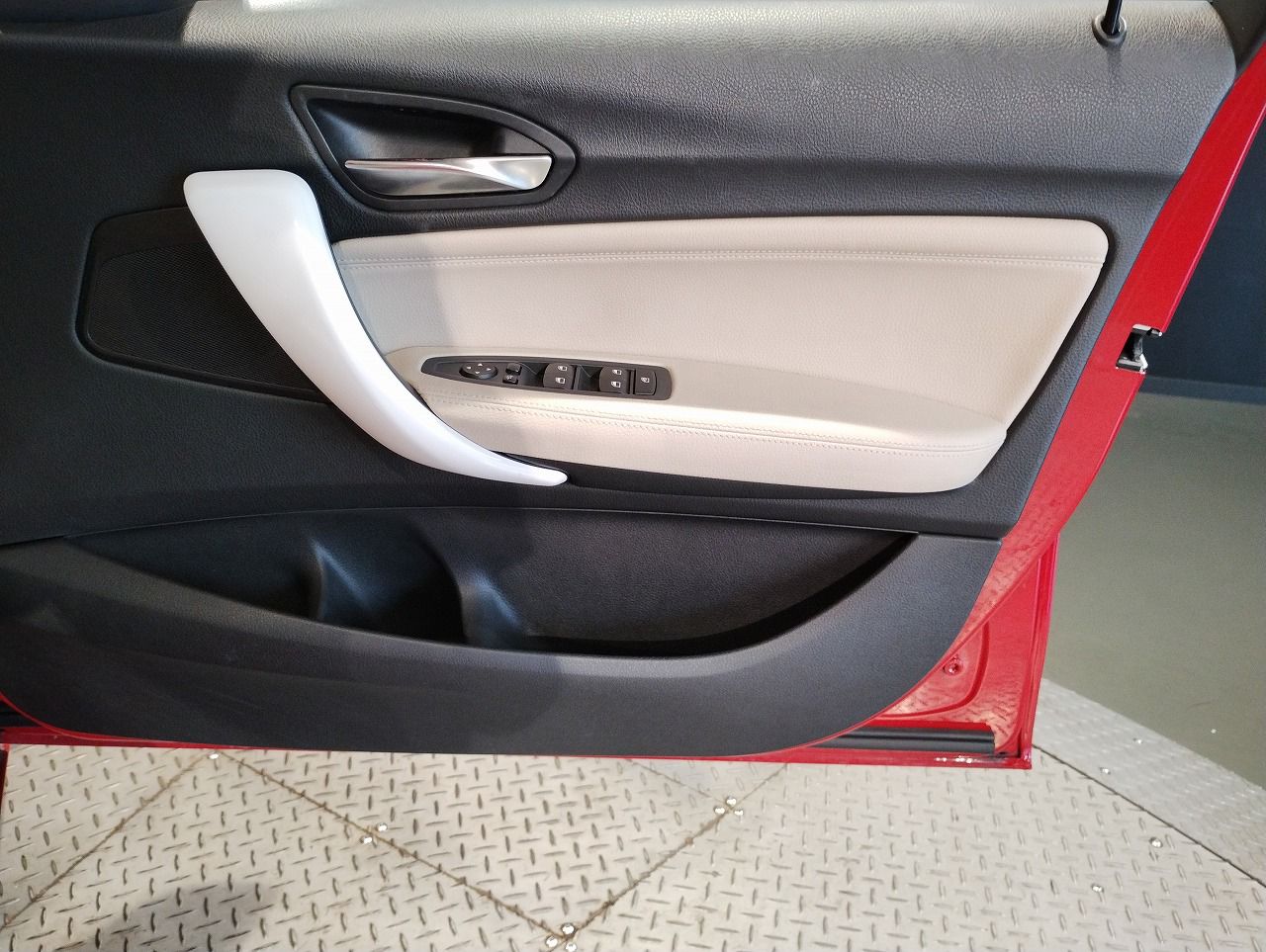 118 5DOOR RHD