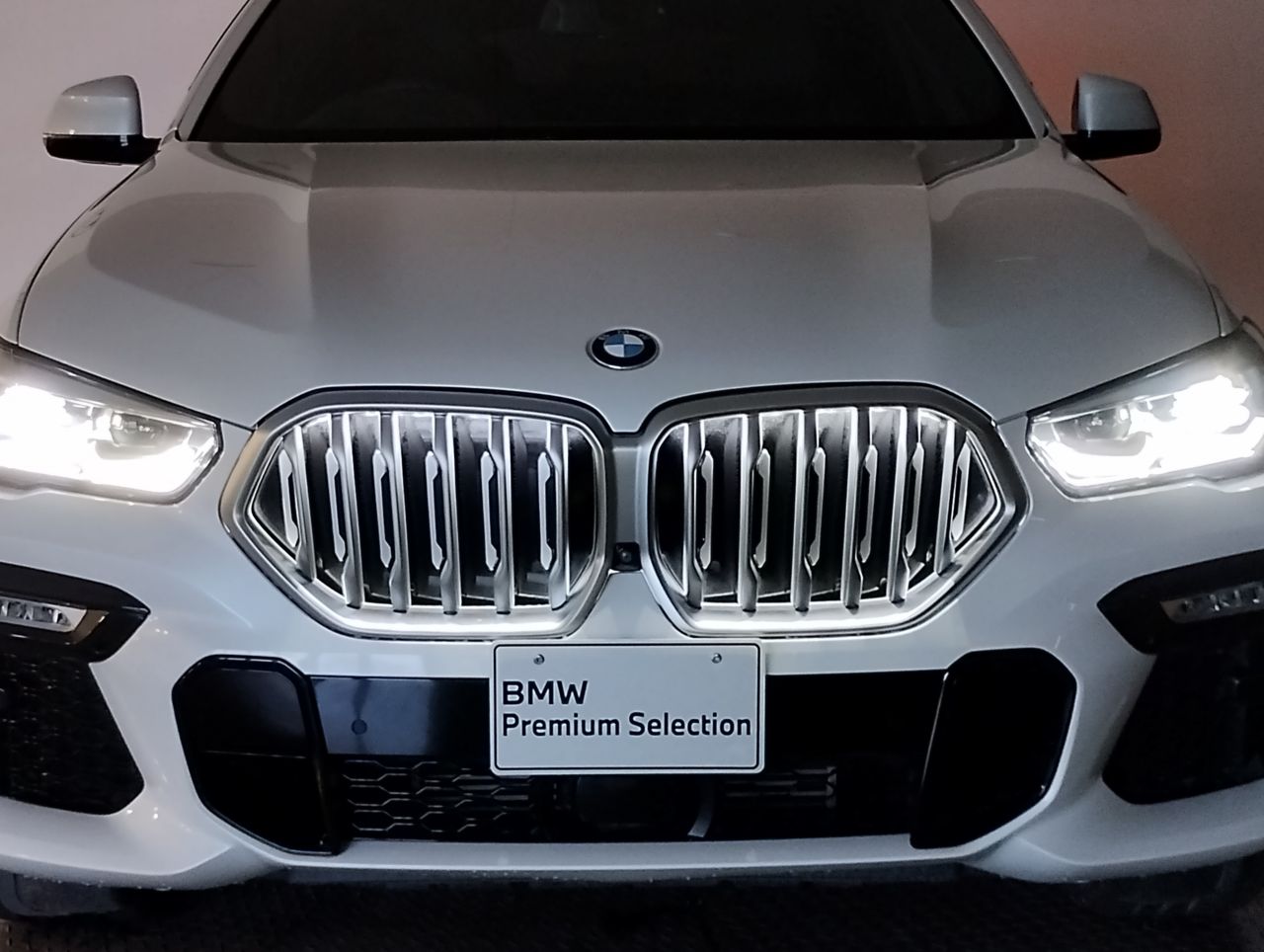 X* xDrive30d RHD