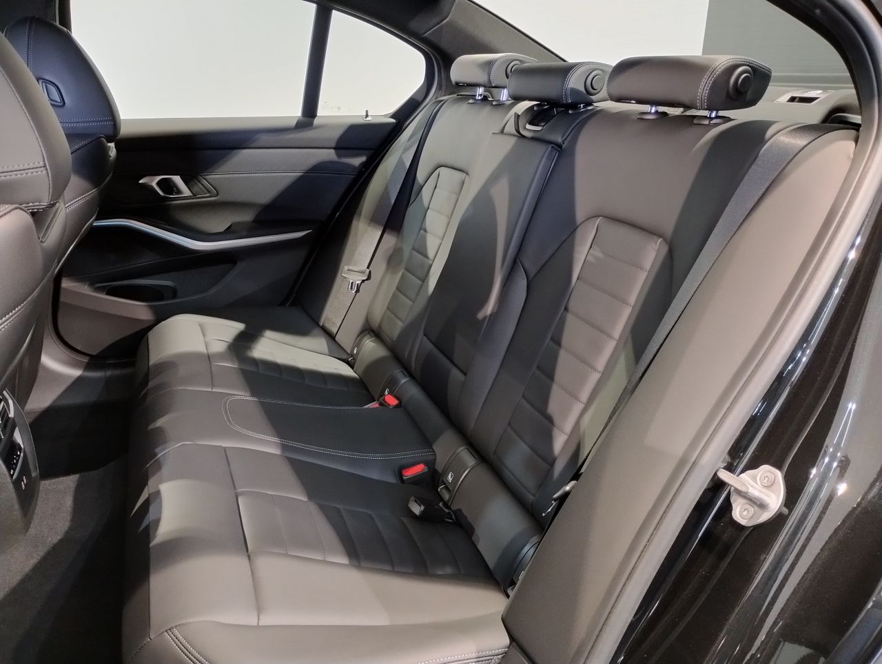 G20 320i Saloon LCI RHD MX