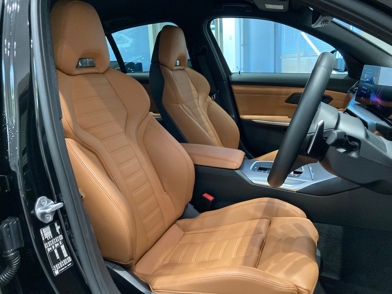 G20 320i Saloon LCI RHD MX
