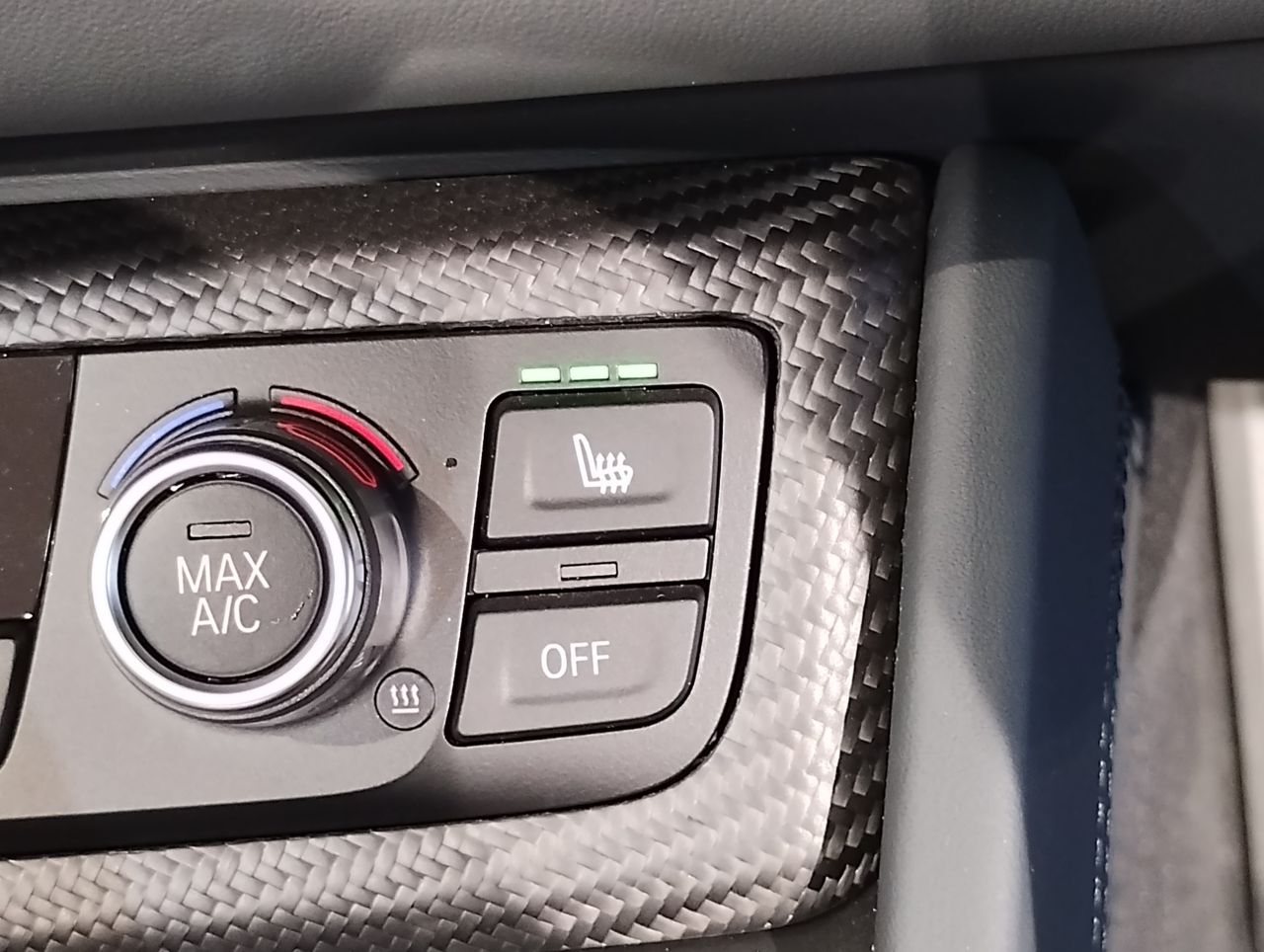 I15 i8 Roadster B38 1.5i