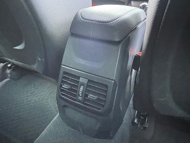 F40 118d Sports Hatch 5-door B47 2.0d