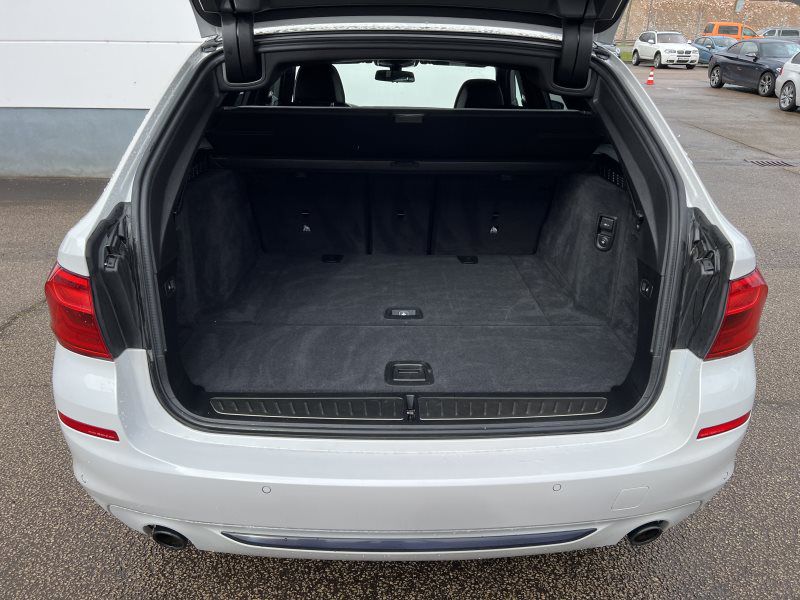 530d xDrive Touring