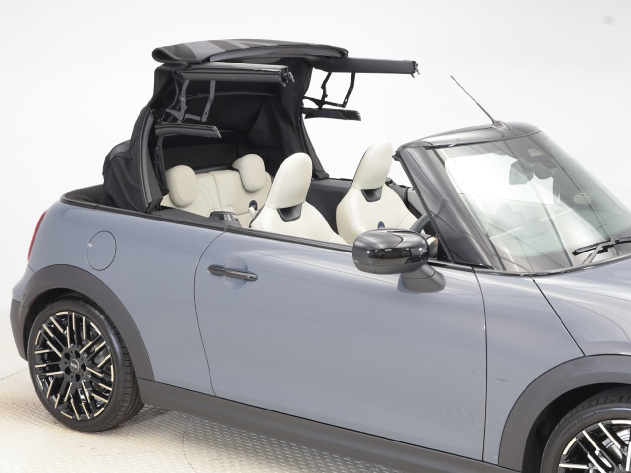 F67 MINI Cooper Convertible S