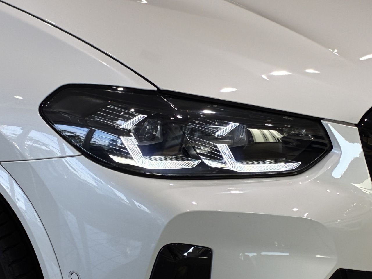 G01 X3 M40i RHD LCI ZA