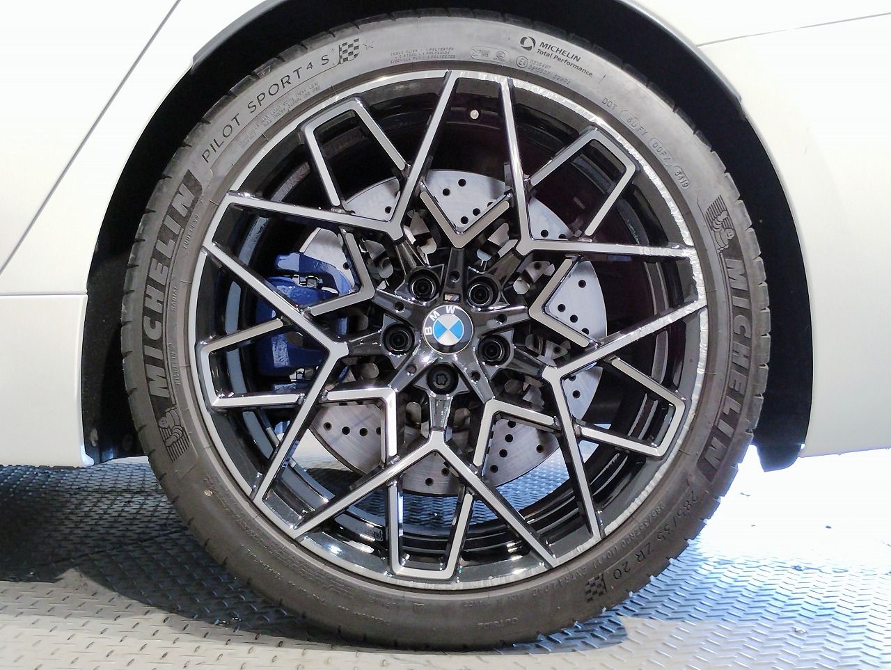 F93 M8 Gran Coupe S63 4.4i