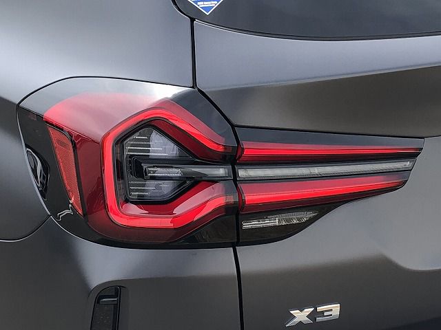 G01 X3 M40d RHD LCI